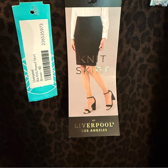 NWT Liverpool “Bia” Knit Brown Leopard Pencil Skirt Size 10 - Picture 2 of 11